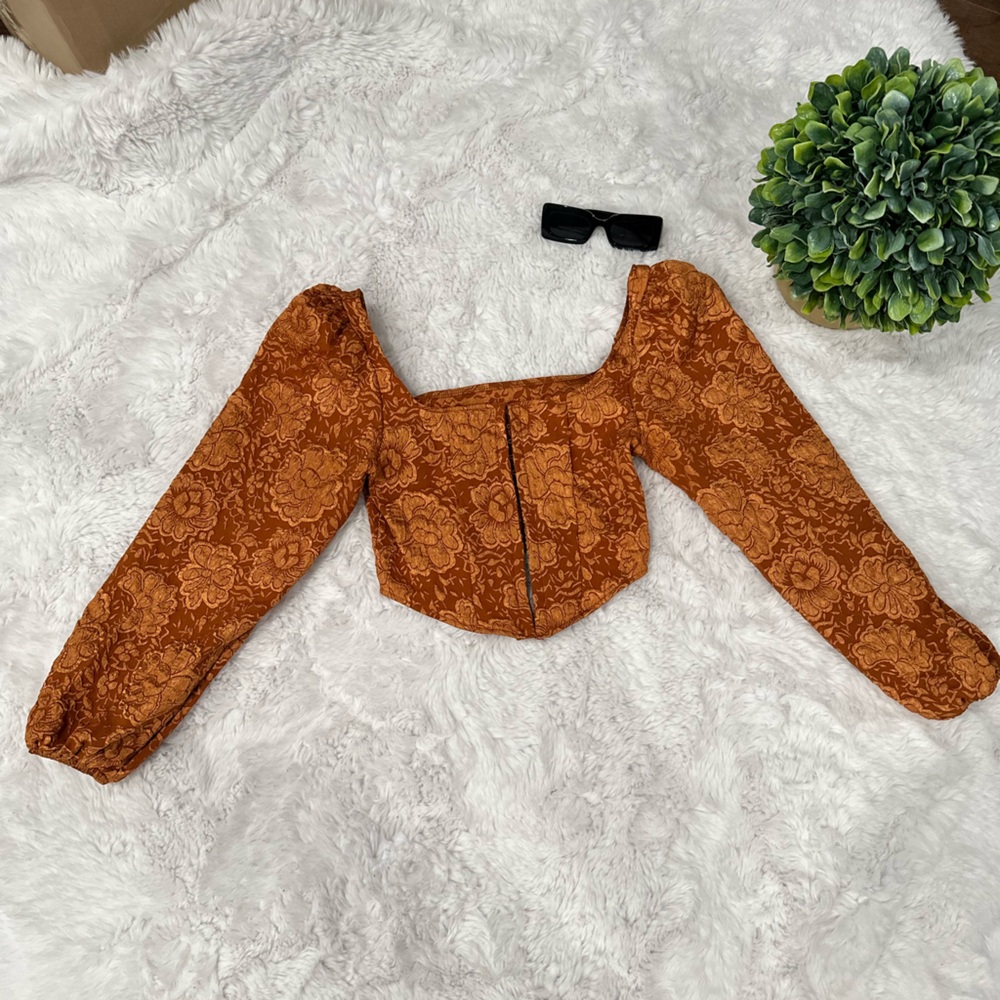 Floral Patterned Long Sleeve Top